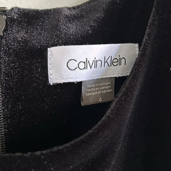 Calvin Klein, Black Velvet Dress, Size 4 - Picture 5 of 8